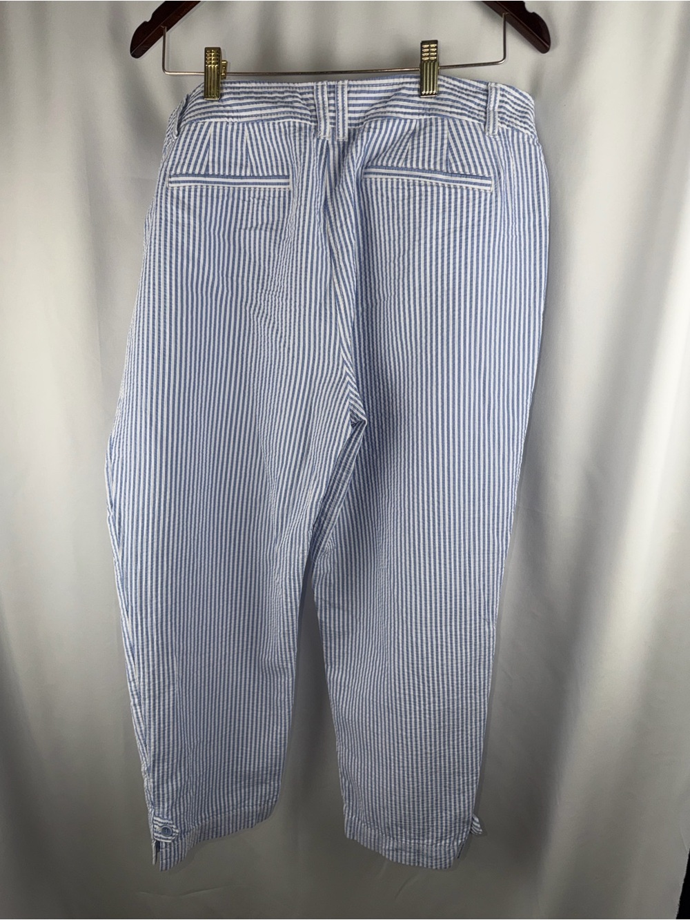 Talbots Light Blue & White Seersucker Cropped Pants - Picture 9 of 11